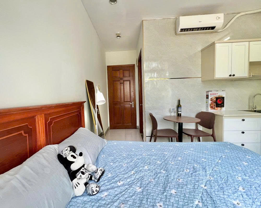 CHDV số 95 , khu ven sông ,Tân Phong , Q7